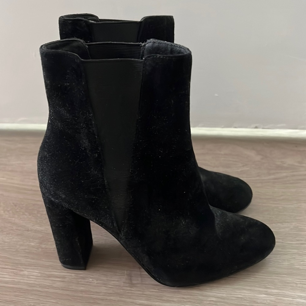 Steve Madden booties